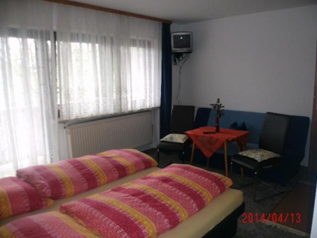 לינה וארוחת בוקר אוברנברג אם אין Haus Stuttgart מראה חיצוני תמונה